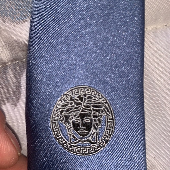 Versace Tie never worn Amazing condition - Picture 5 of 5